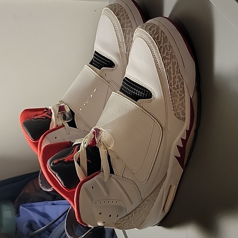 Air Jordan Son of Mars 'Fire Red'